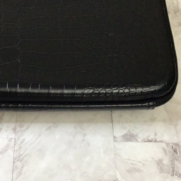 Mobile Edge bring on laptop hardcase bag, 17 inch laptop case - Picture 4 of 11